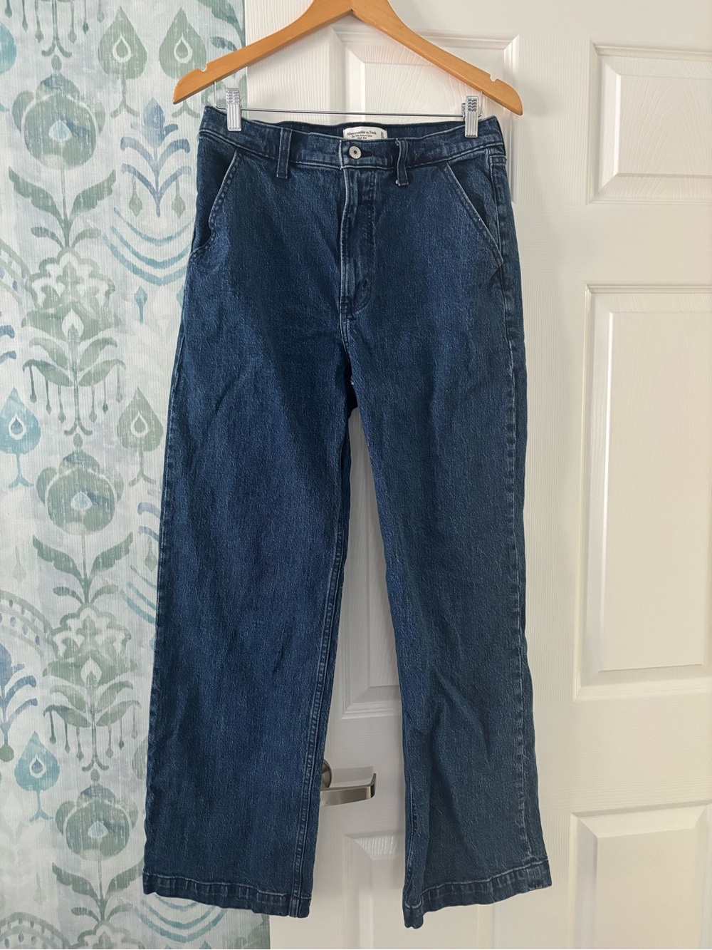 Abercrombie & Fitch High-Rise Wide-Leg Jeans - Dark Blue